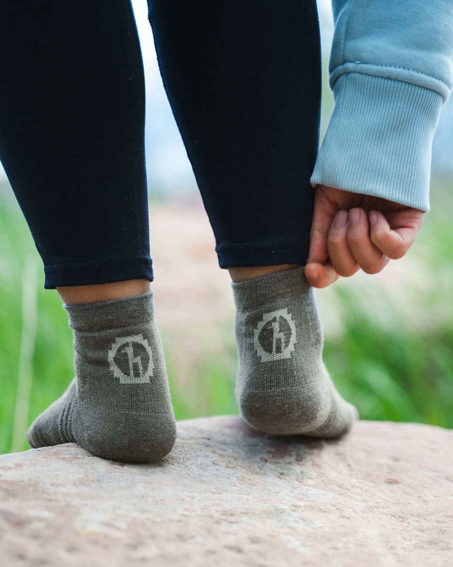 LUI Trail 1/4 Crew Socks